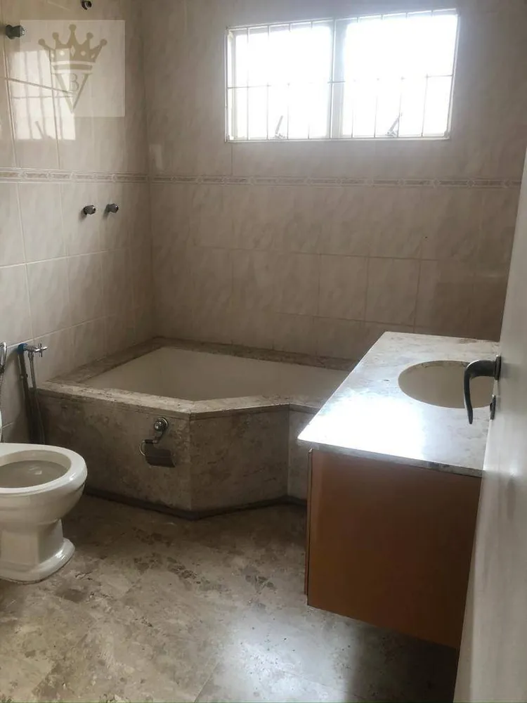 Sobrado, 4 quartos, 360 m² - Foto 1