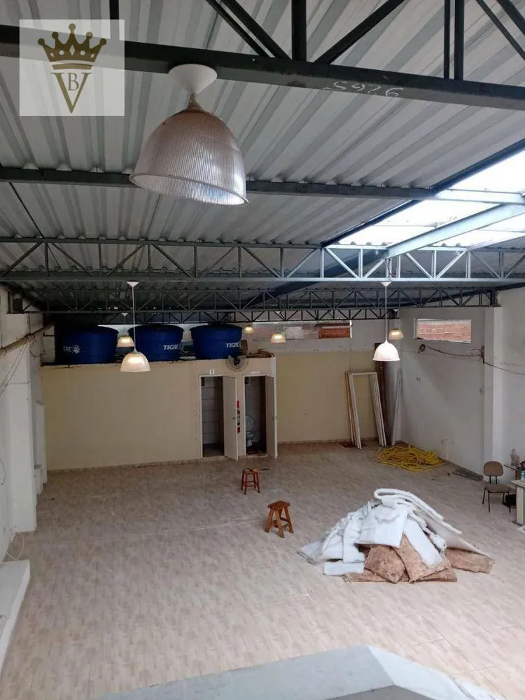 Casa, 5 quartos, 260 m² - Foto 4