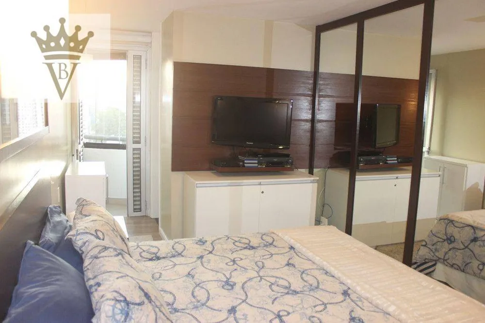 Apartamento, 3 quartos, 160 m² - Foto 1