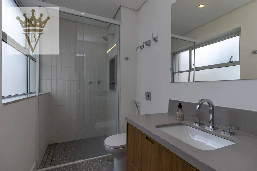 Apartamento, 3 quartos, 270 m² - Foto 1