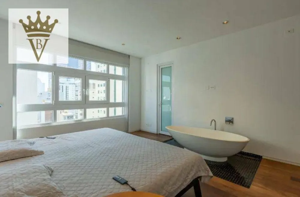 Apartamento, 3 quartos, 239 m² - Foto 1
