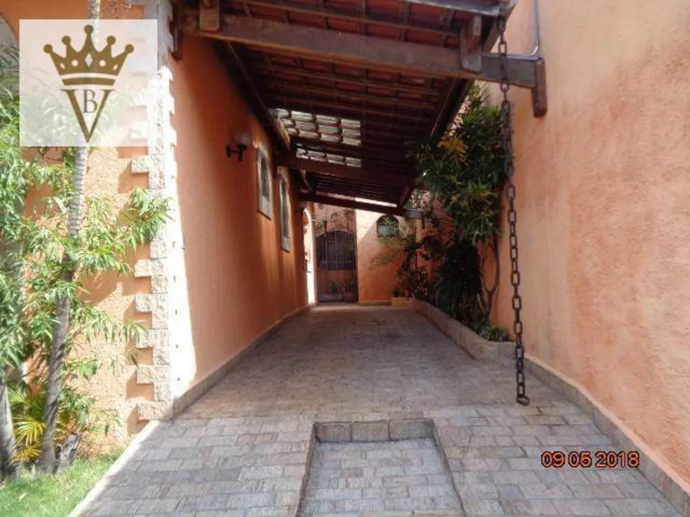 Casa, 4 quartos, 220 m² - Foto 4