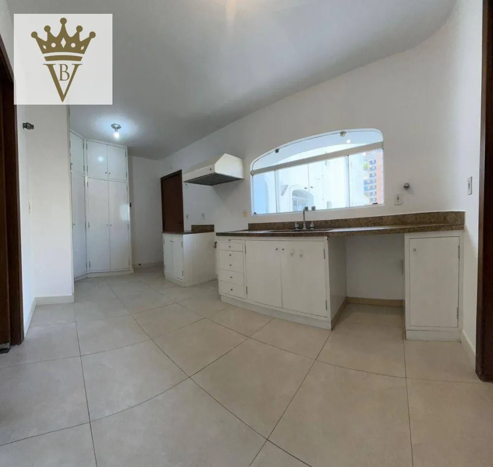 Apartamento, 3 quartos, 218 m² - Foto 5