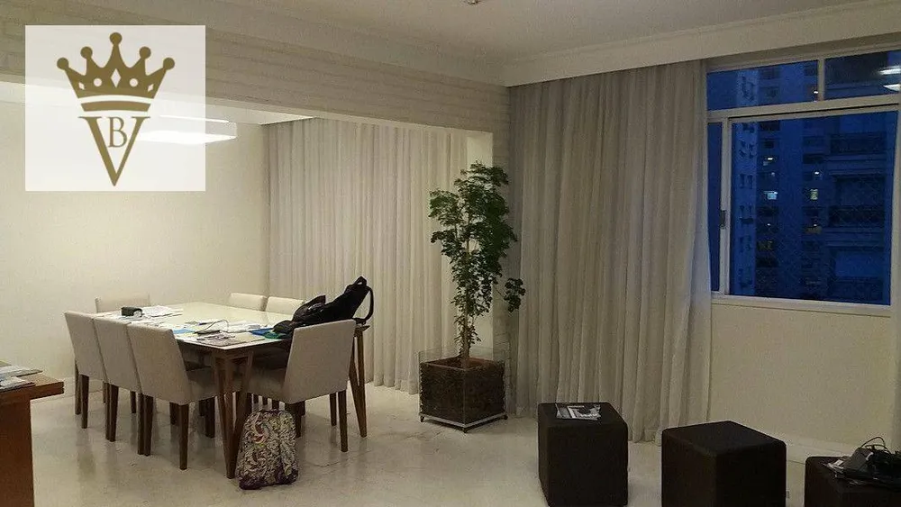 Apartamento, 3 quartos, 213 m² - Foto 4