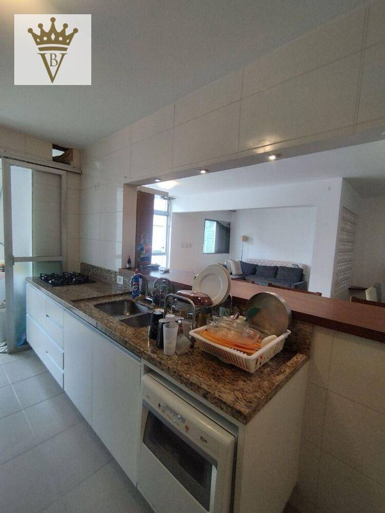 Apartamento à venda com 2 quartos, 106m² - Foto 2