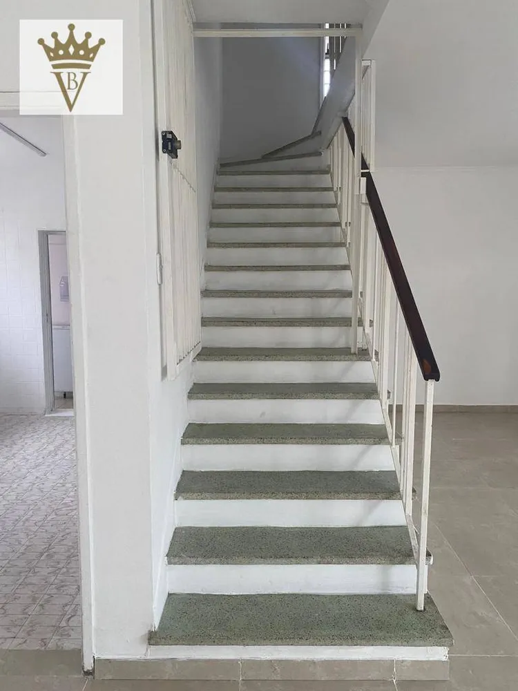 Casa, 5 quartos, 235 m² - Foto 2