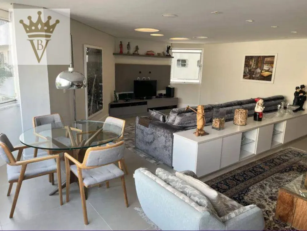 Apartamento, 3 quartos, 232 m² - Foto 1