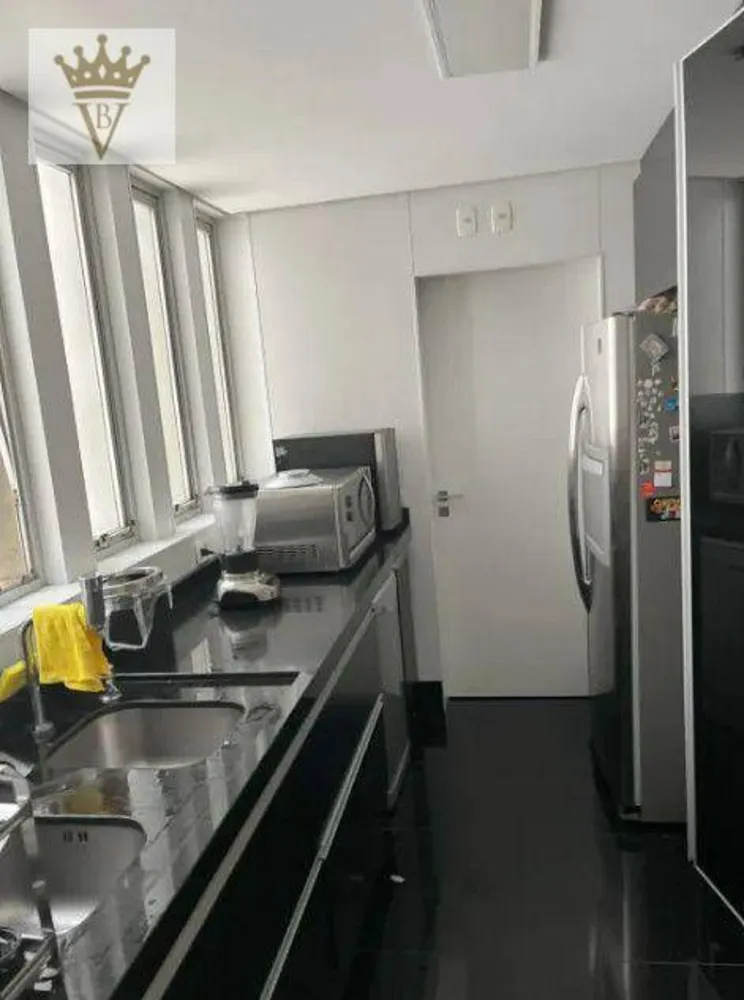 Apartamento, 3 quartos, 232 m² - Foto 8