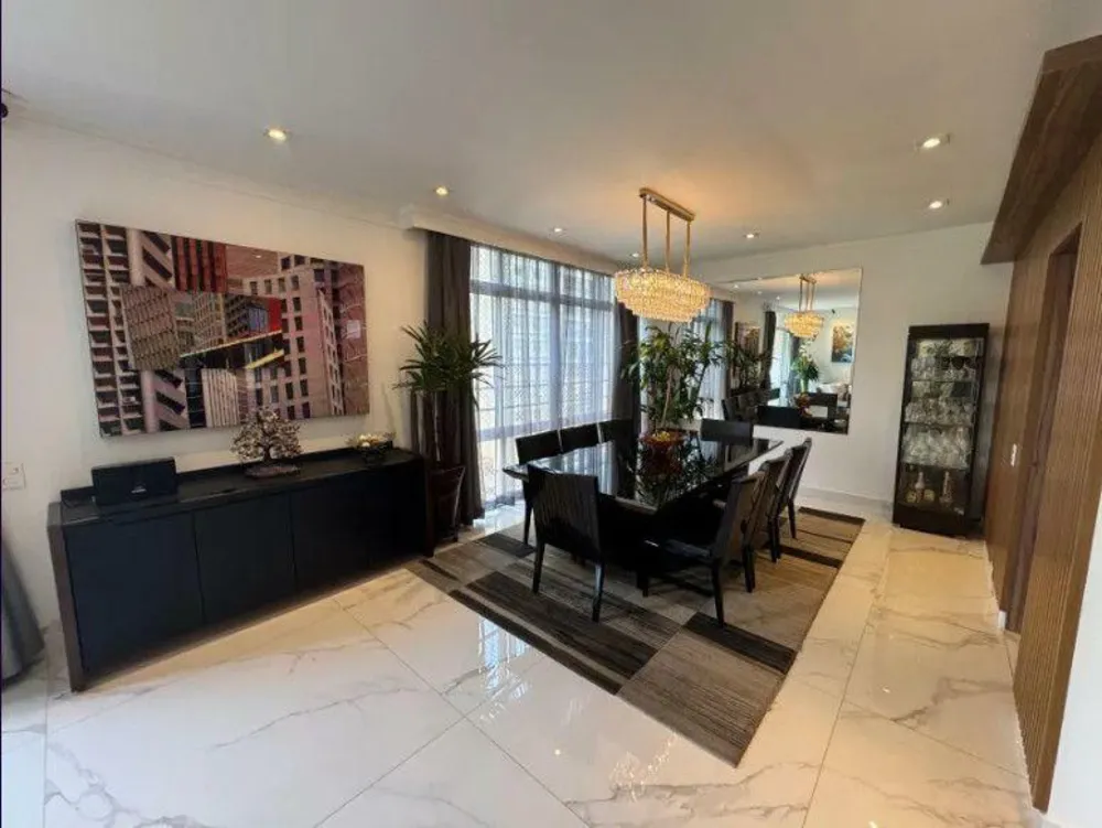 Apartamento, 3 quartos, 300 m² - Foto 1