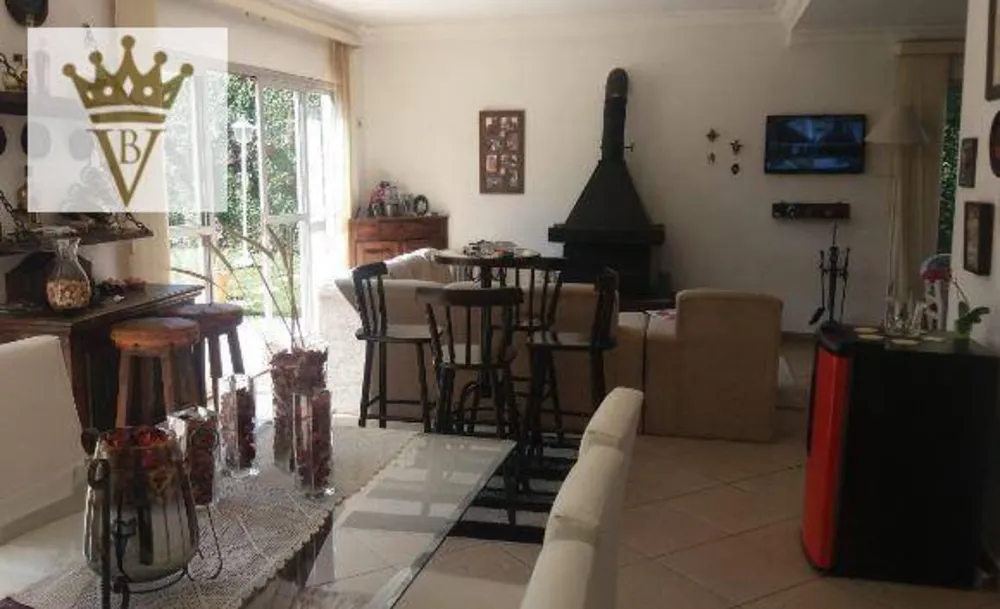 Casa, 4 quartos, 258 m² - Foto 1
