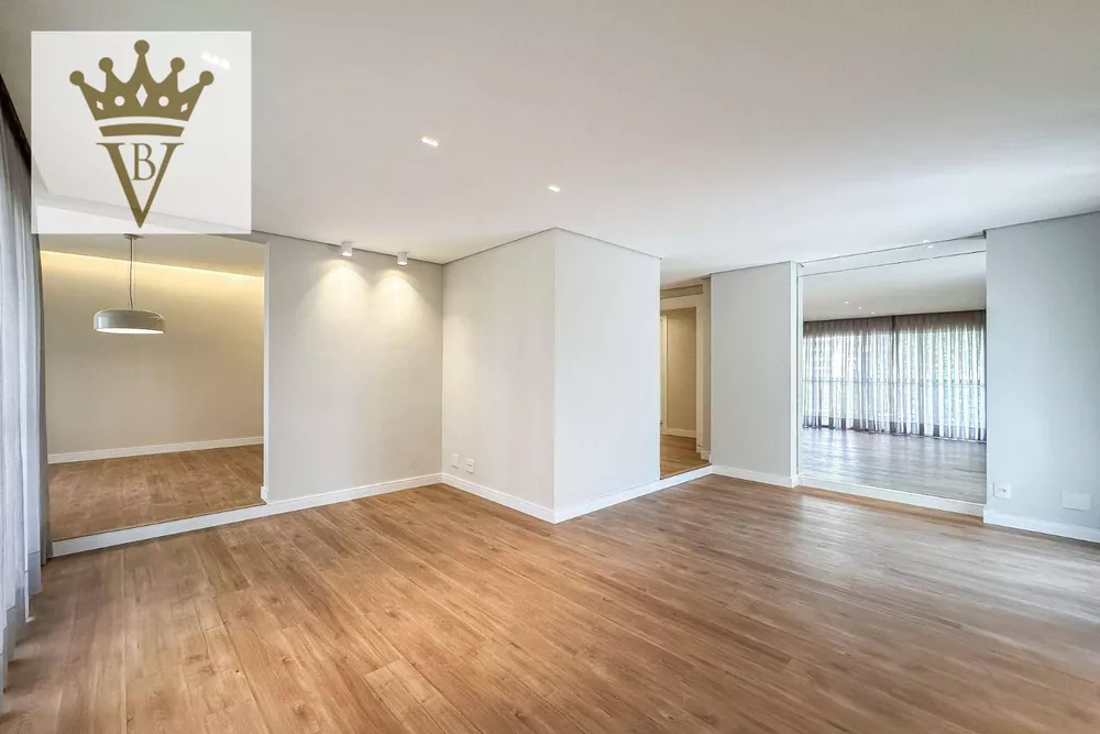 Apartamento à venda com 4 quartos, 200m² - Foto 1