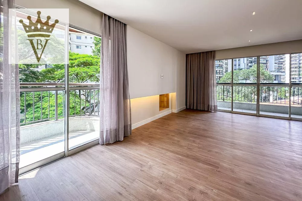 Apartamento à venda com 4 quartos, 200m² - Foto 12