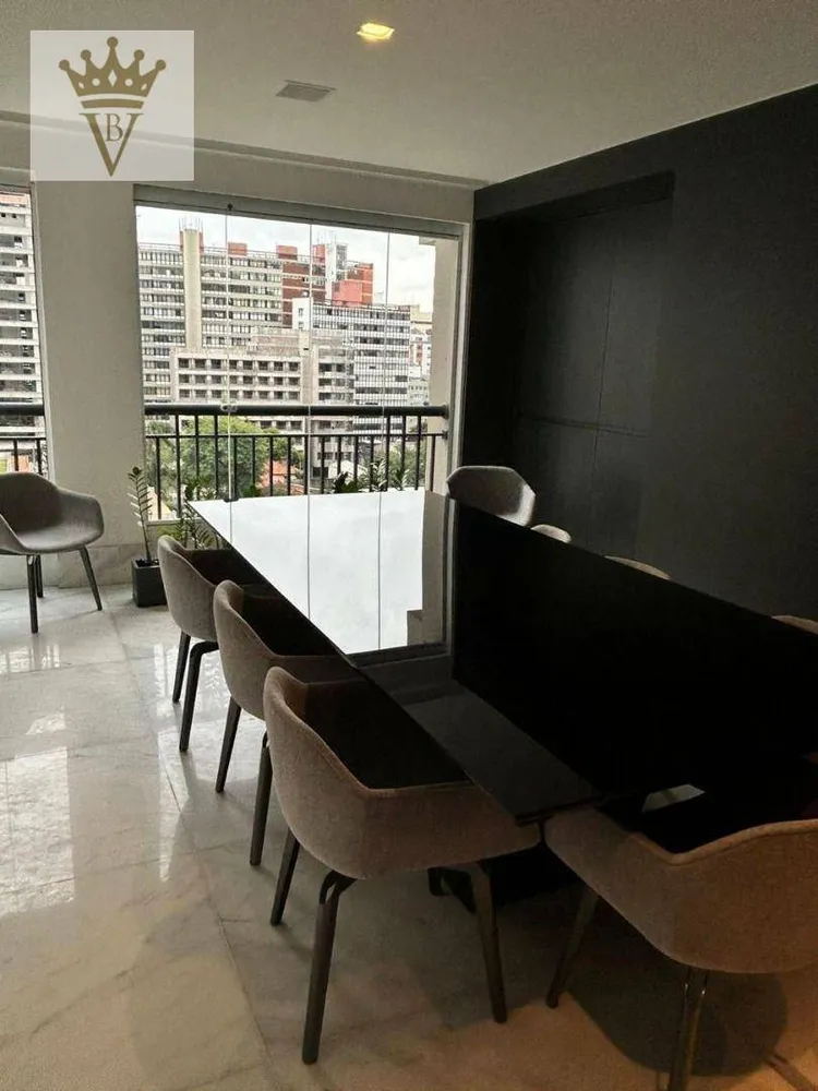 Apartamento, 4 quartos, 223 m² - Foto 1