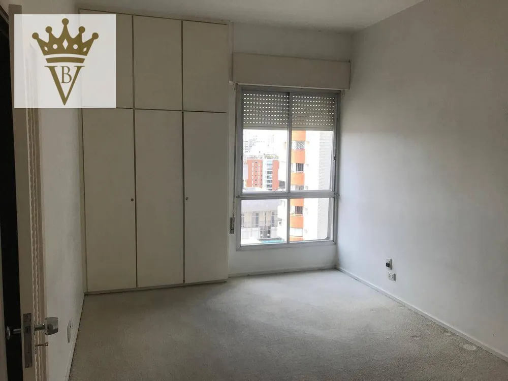 Cobertura, 3 quartos, 325 m² - Foto 2