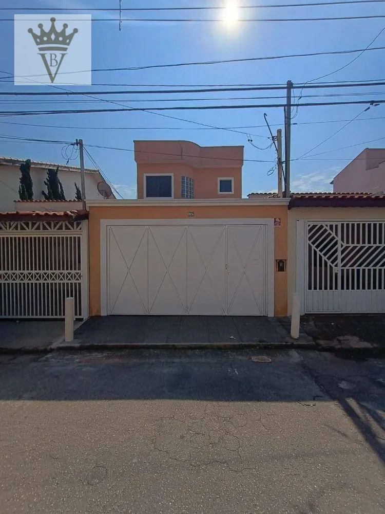 Casa, 3 quartos, 135 m² - Foto 1