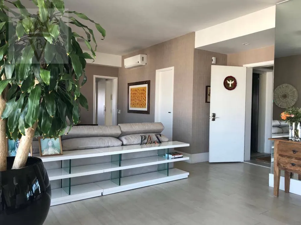 Apartamento, 3 quartos, 178 m² - Foto 2