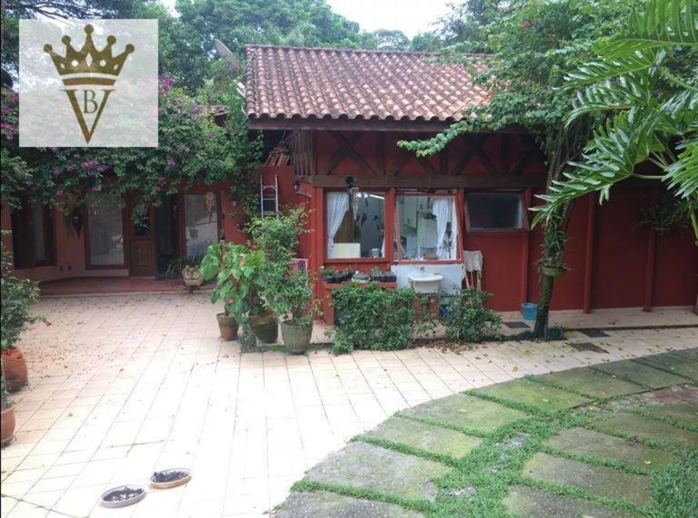 Casa de Condomínio à venda com 3 quartos, 300m² - Foto 1