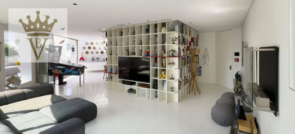 Cobertura, 3 quartos, 202 m² - Foto 1