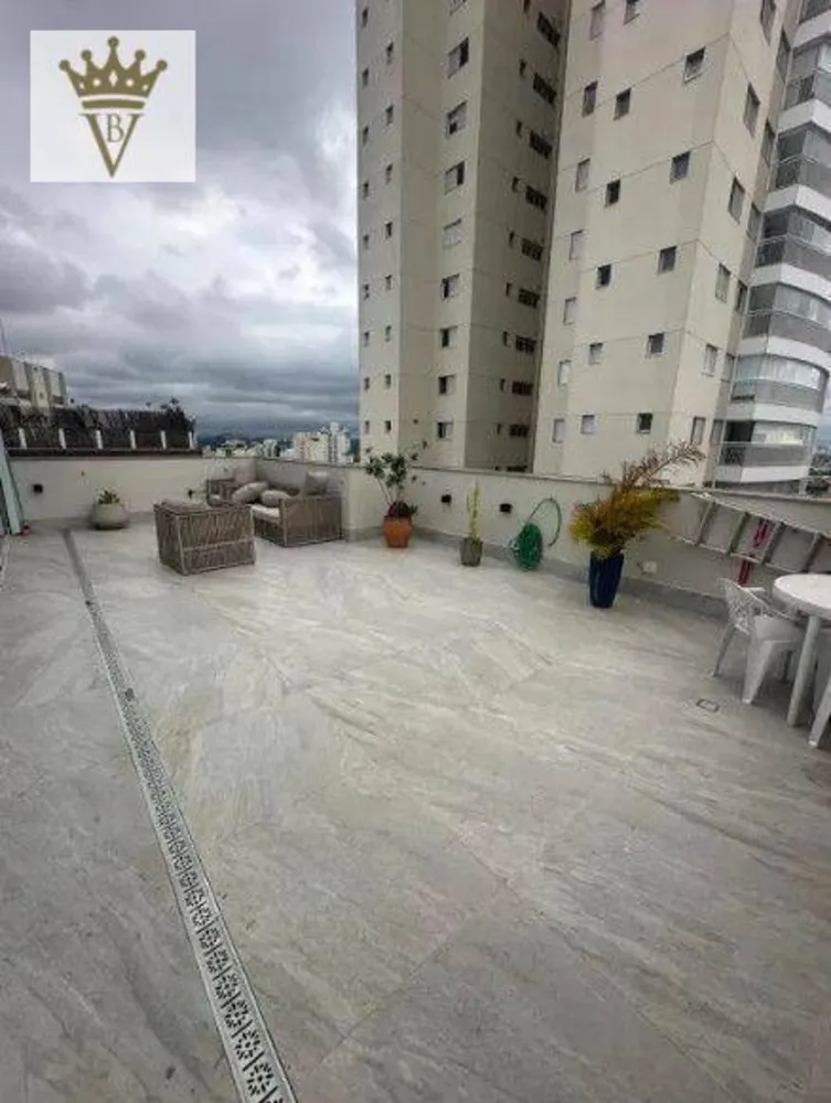 Cobertura, 3 quartos, 230 m² - Foto 2