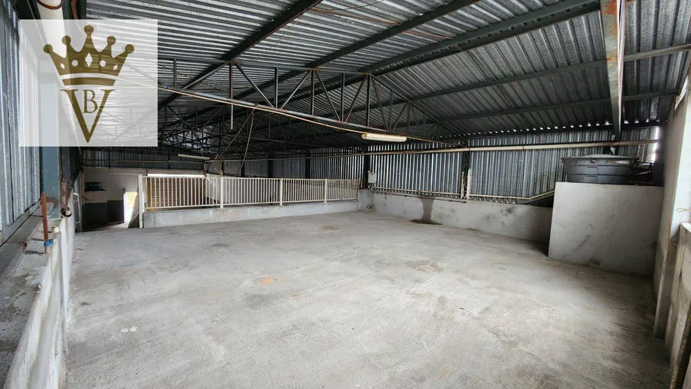 Depósito-Galpão, 324 m² - Foto 1
