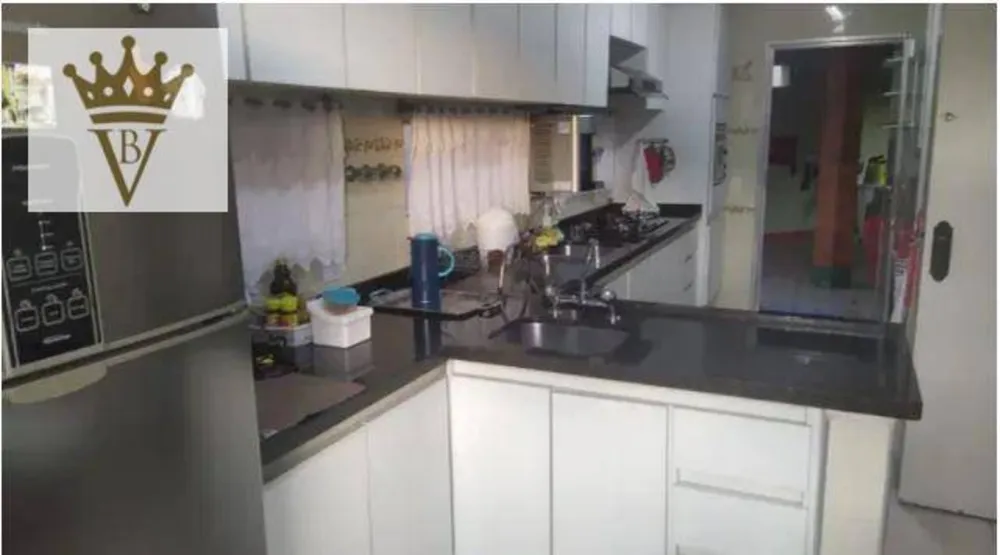 Casa, 3 quartos, 235 m² - Foto 1