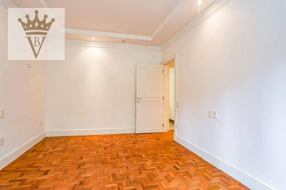 Apartamento, 3 quartos, 228 m² - Foto 2