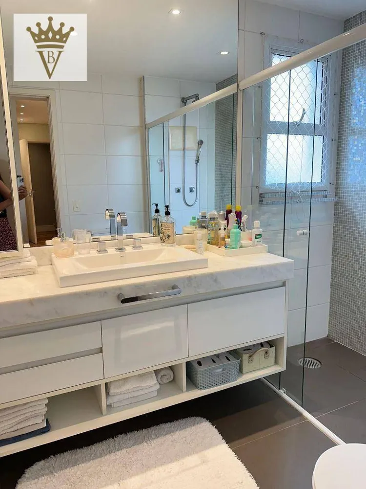 Apartamento, 3 quartos, 202 m² - Foto 1