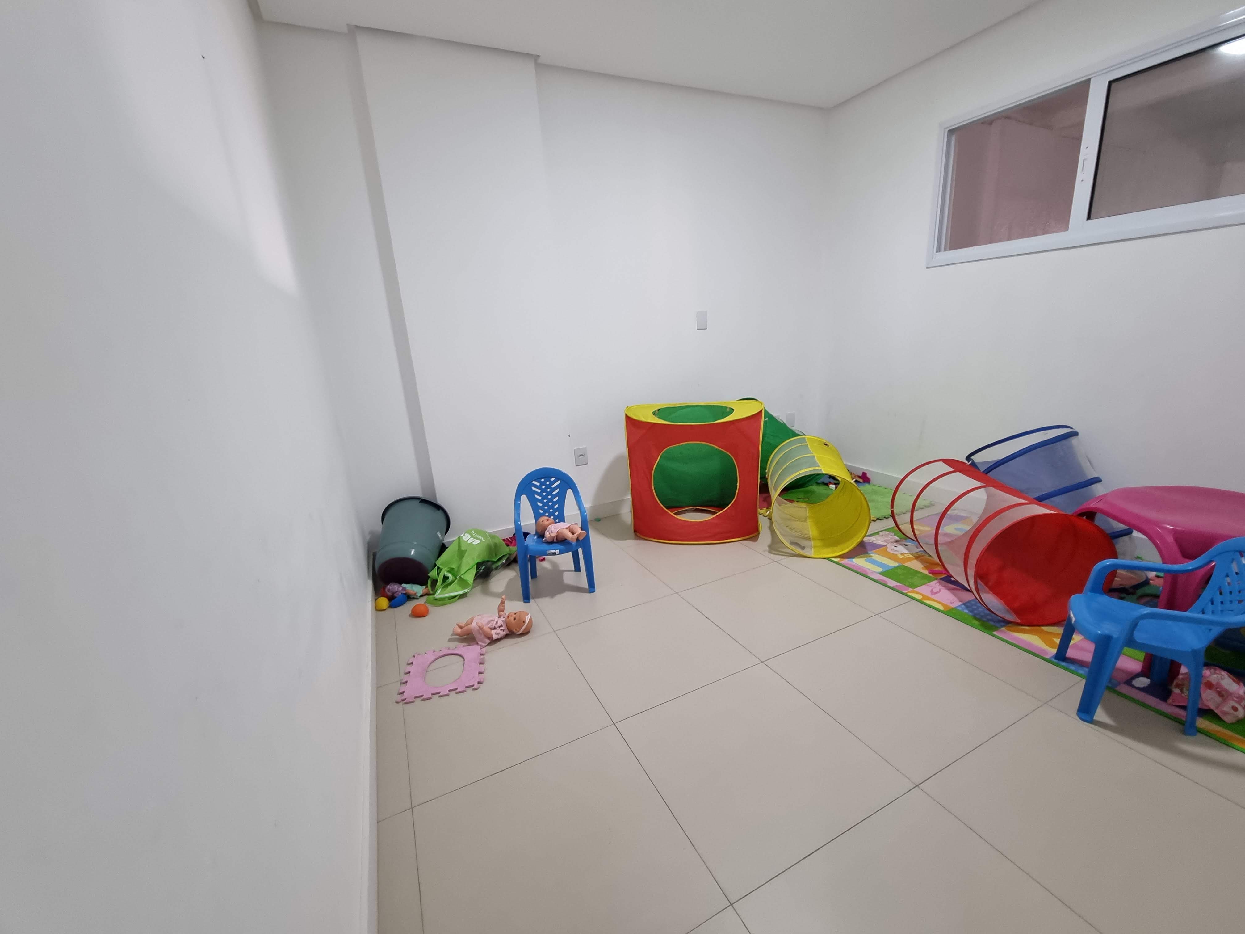 Apartamento à venda com 2 quartos, 73m² - Foto 3