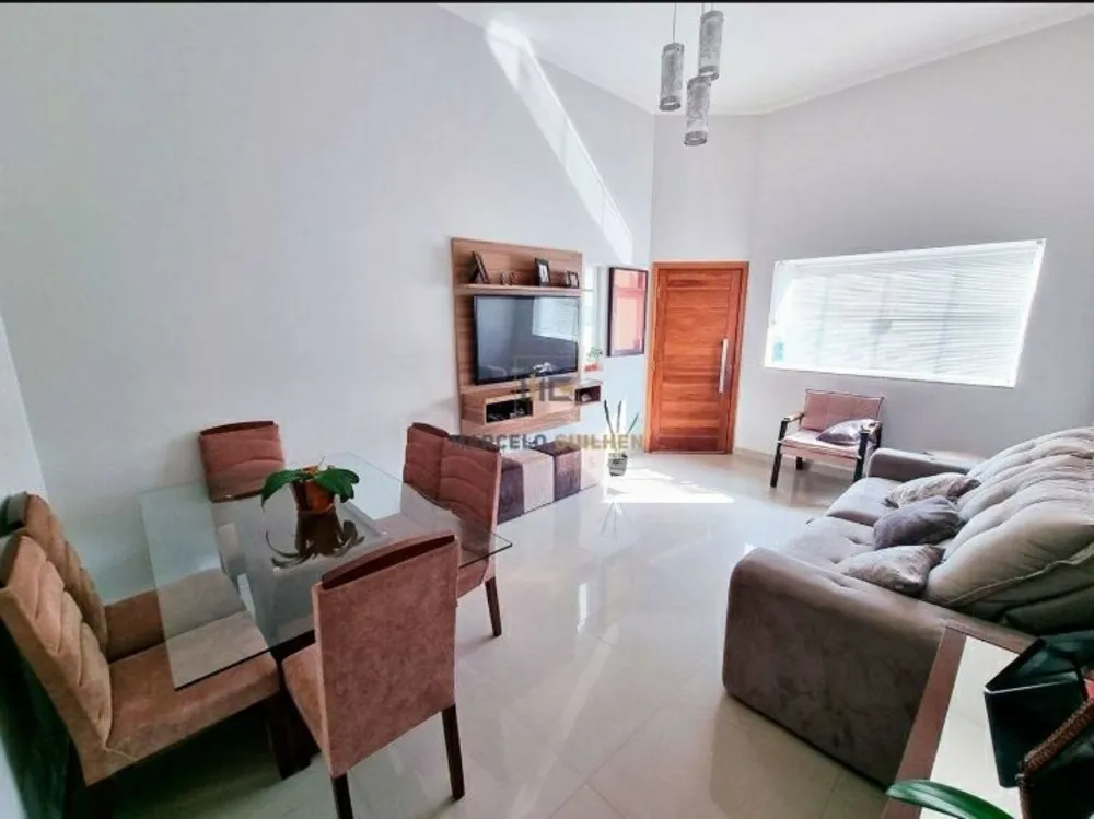 Casa, 3 quartos, 105 m² - Foto 2