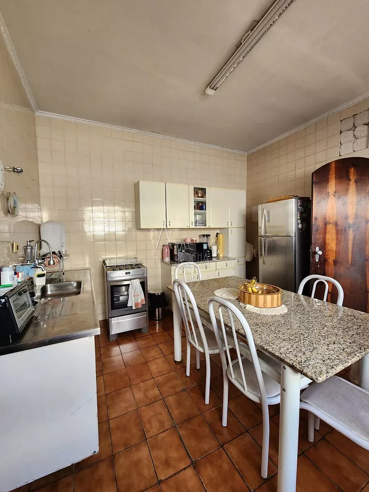 Casa, 3 quartos, 331 m² - Foto 4