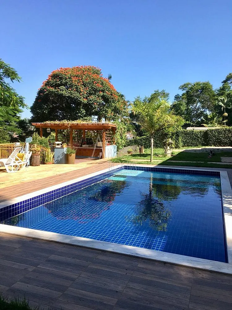 Casa, 3 quartos, 379 m² - Foto 1