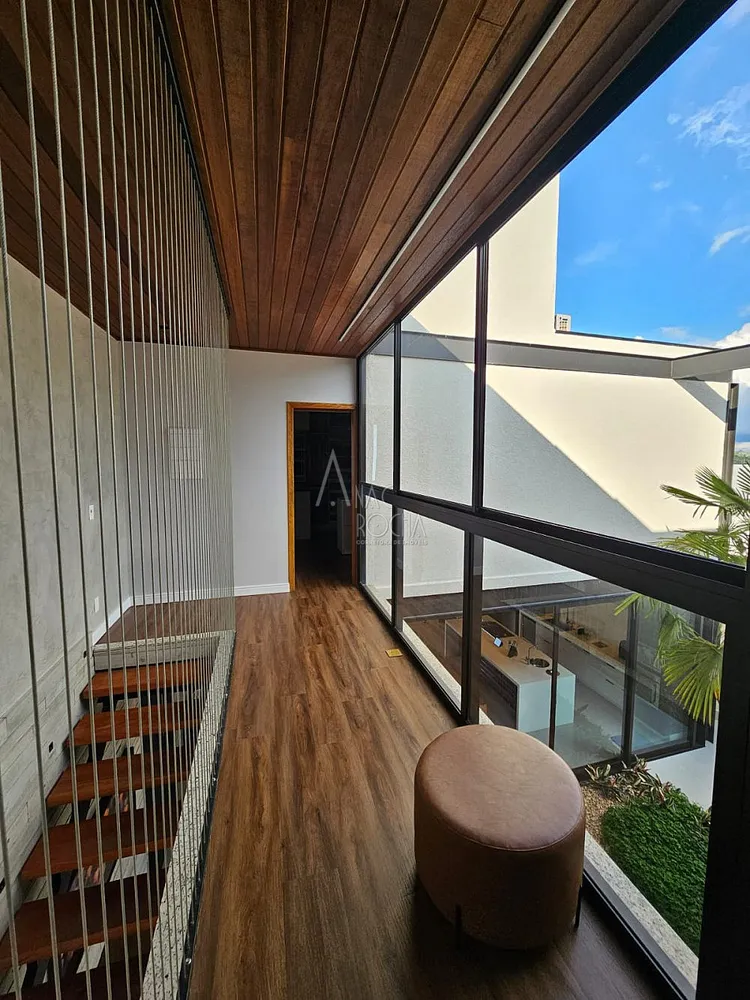 Casa, 4 quartos, 281 m² - Foto 16