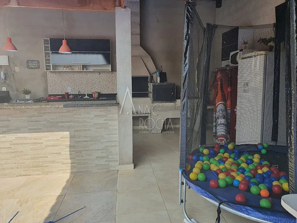 Casa, 3 quartos, 250 m² - Foto 5
