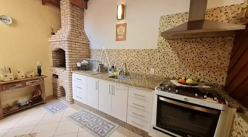 Casa, 3 quartos, 250 m² - Foto 3