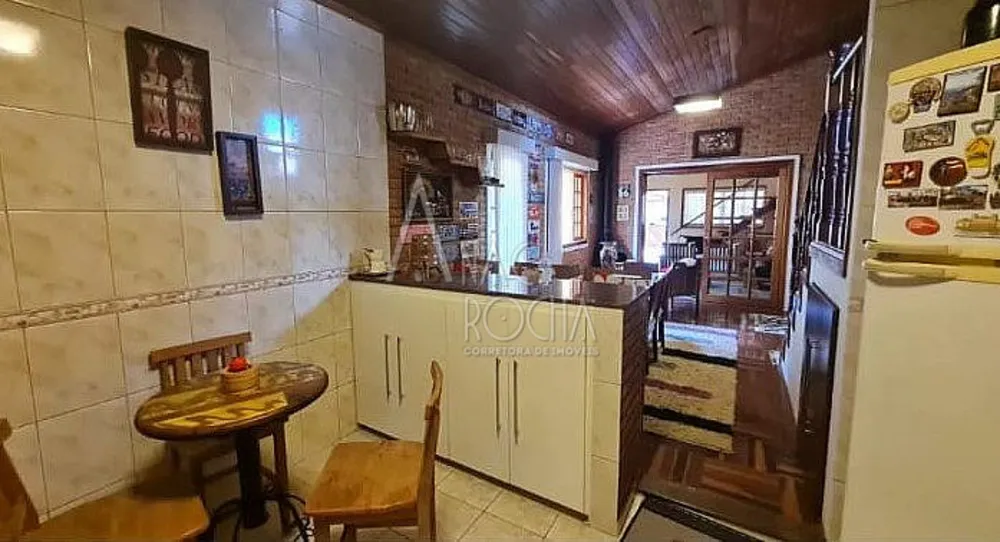 Casa, 3 quartos, 250 m² - Foto 14