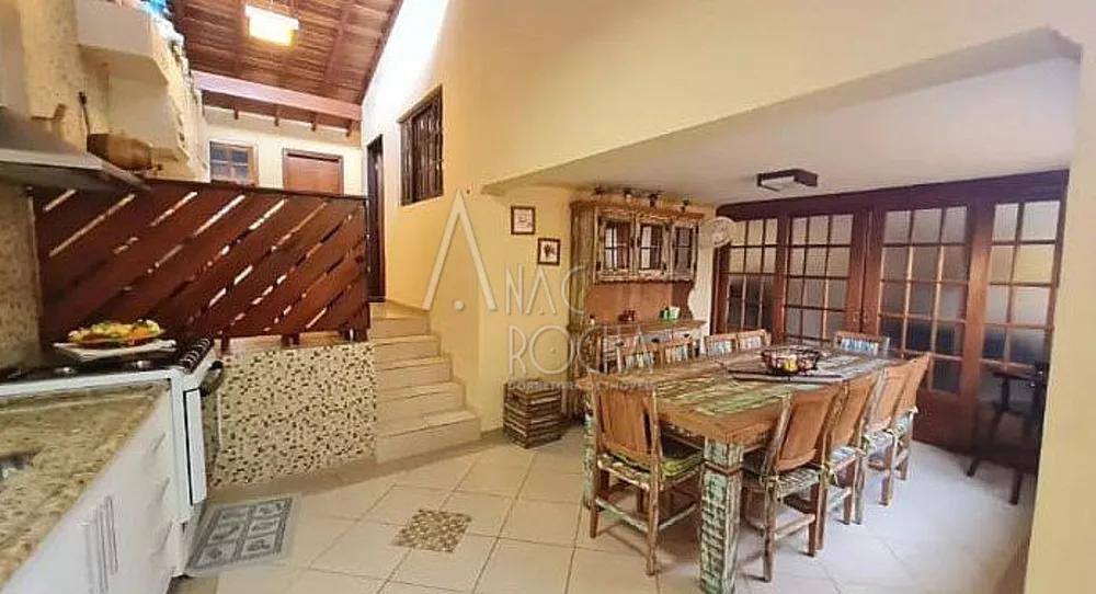 Casa, 3 quartos, 250 m² - Foto 6