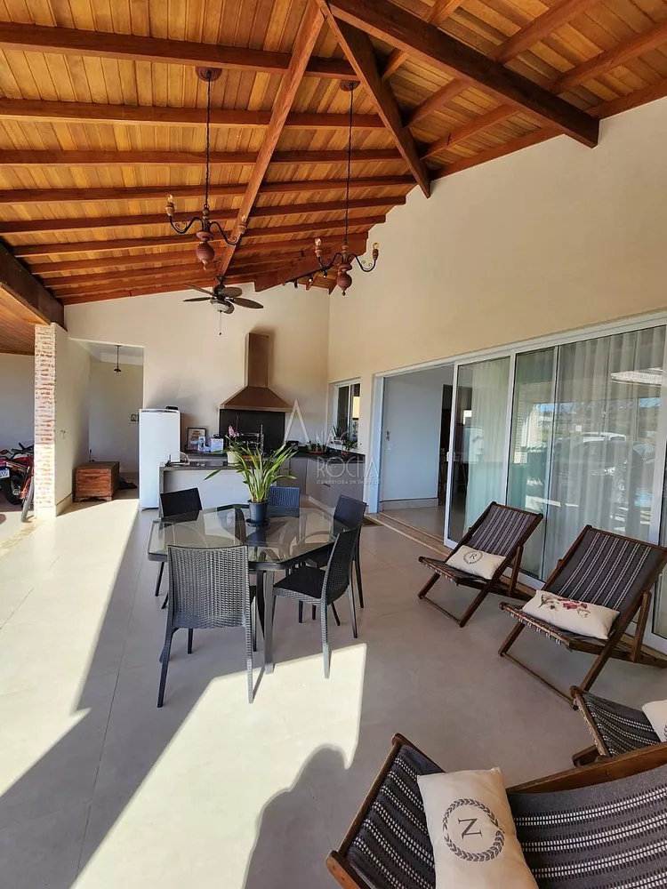 Casa, 4 quartos, 250 m² - Foto 2