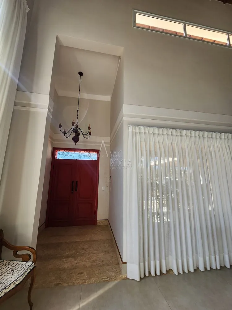 Casa, 4 quartos, 250 m² - Foto 13