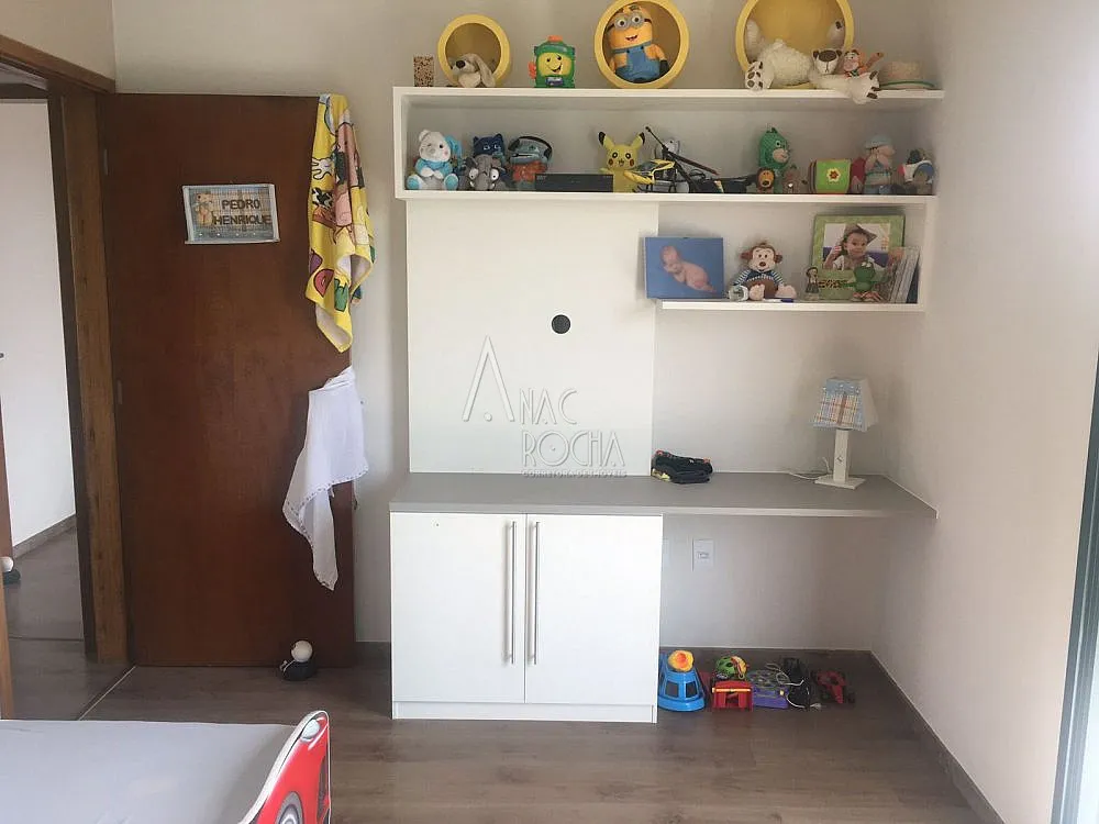 Casa, 3 quartos, 290 m² - Foto 2