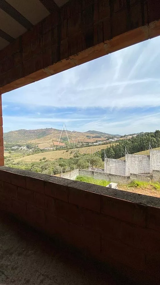 Casa, 3 quartos, 245 m² - Foto 1