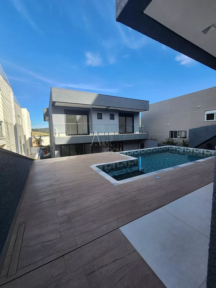 Casa, 3 quartos, 320 m² - Foto 2