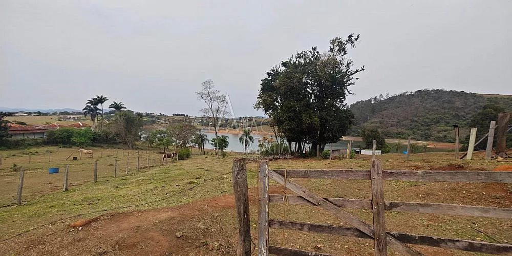 Terreno, 1300 m² - Foto 3