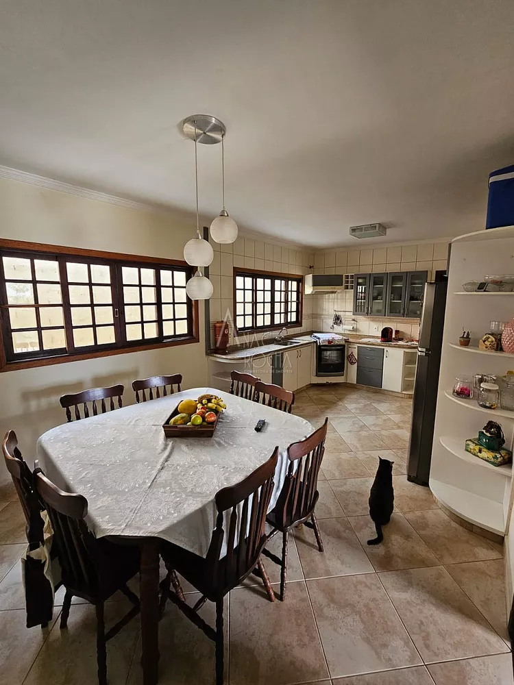 Casa, 3 quartos, 255 m² - Foto 3