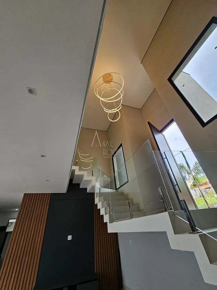 Casa, 3 quartos, 198 m² - Foto 1