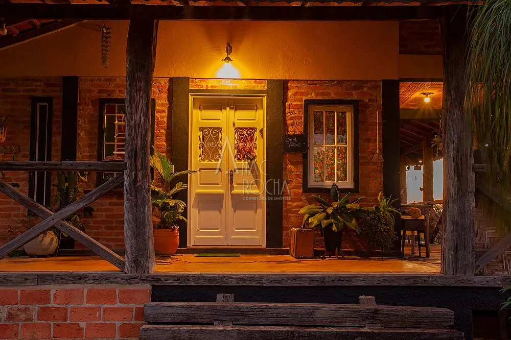 Chácara, 3 quartos, 1800 m² - Foto 1
