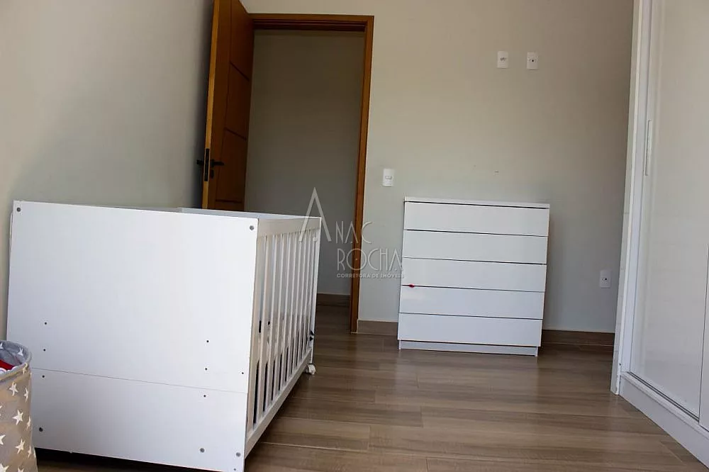 Casa, 3 quartos, 175 m² - Foto 2