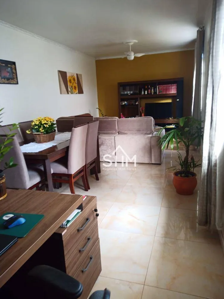 Casa, 3 quartos, 208 m² - Foto 4