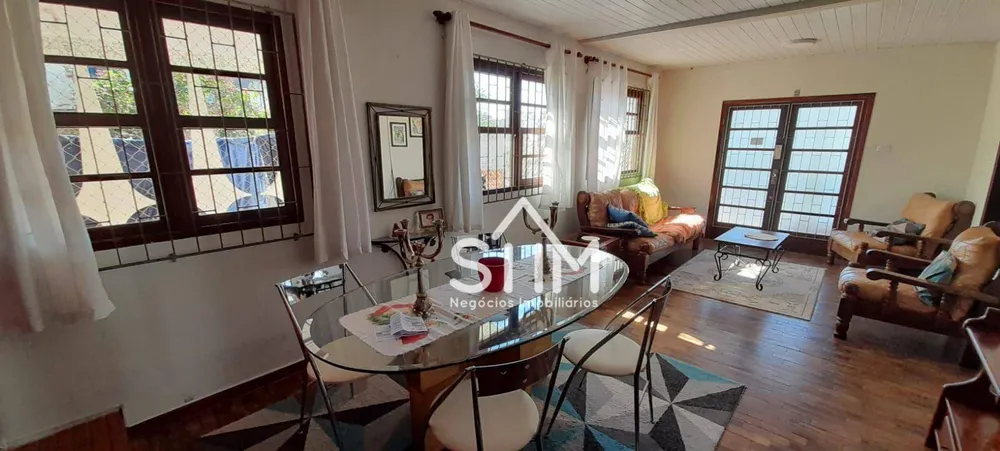 Casa, 7 quartos, 274 m² - Foto 2