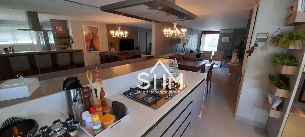Casa, 4 quartos, 330 m² - Foto 1