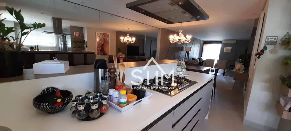 Casa, 4 quartos, 330 m² - Foto 2